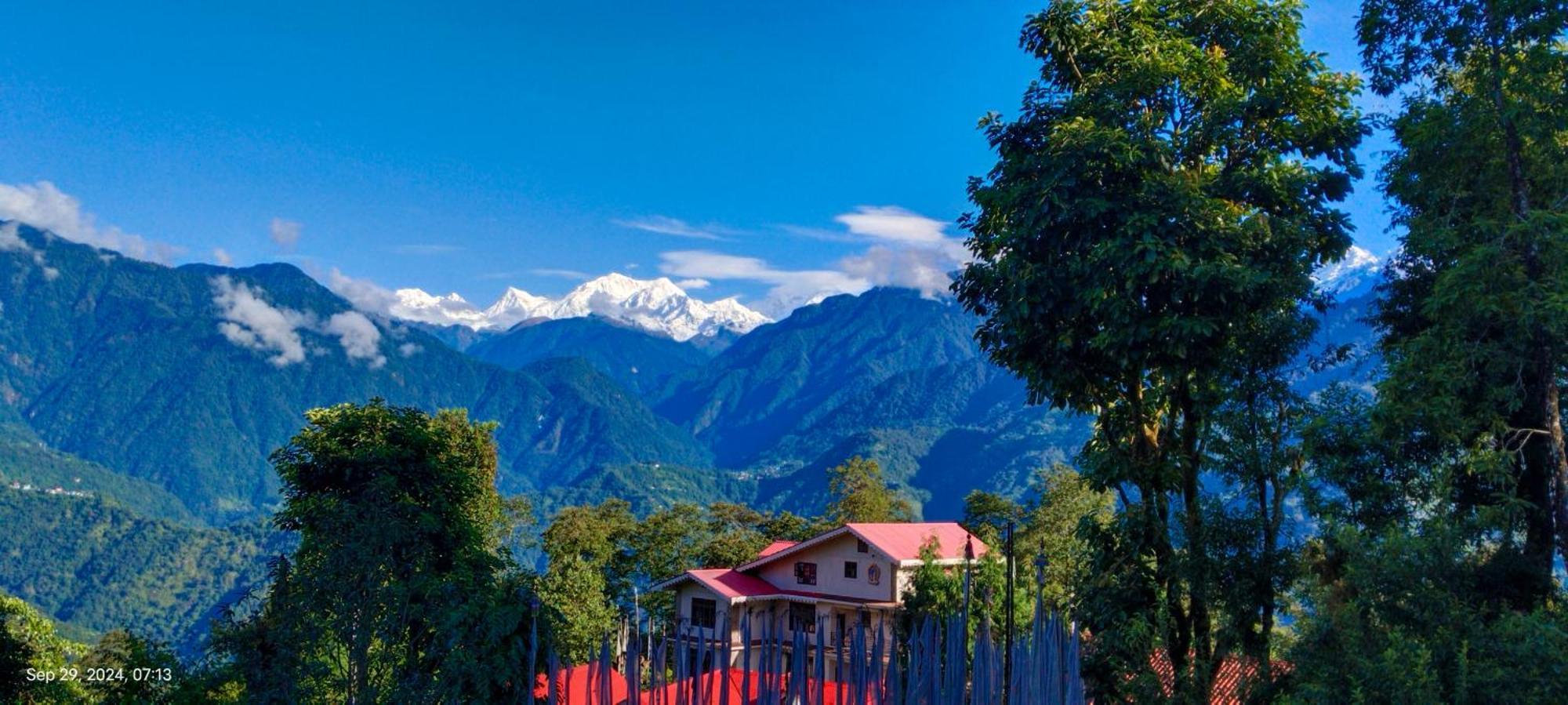 Mandavya Homestay Pelling Exterior photo